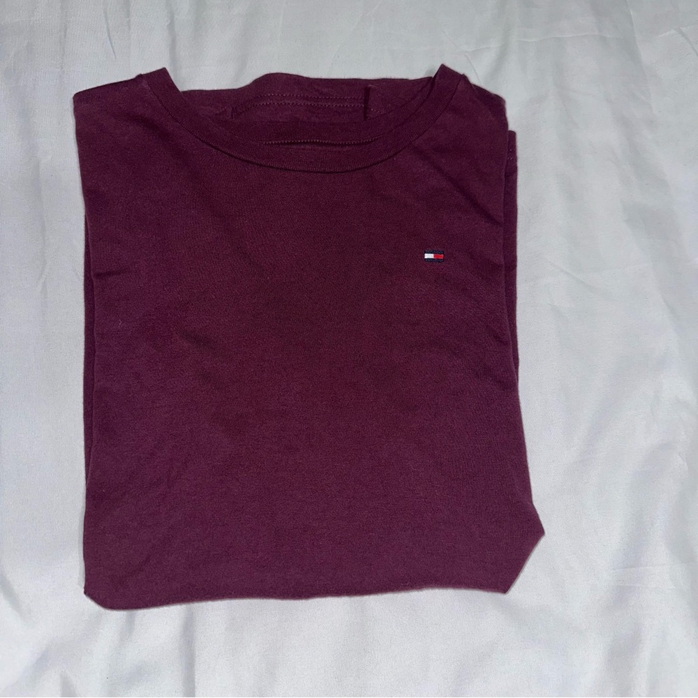Tommy Hilfiger Burgundy T-Shirt with Logo